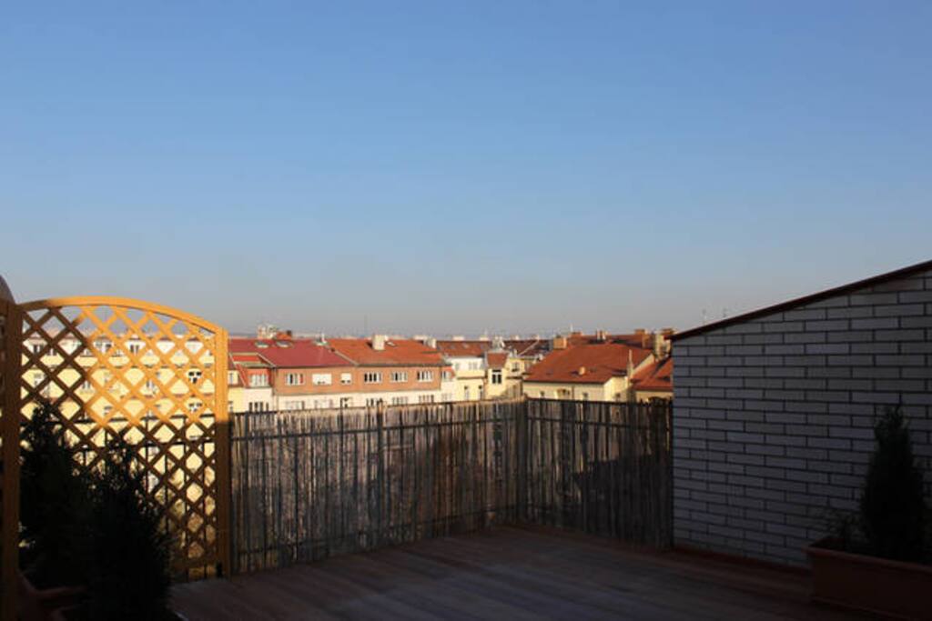 Big terrace, perfect for breakfast <3