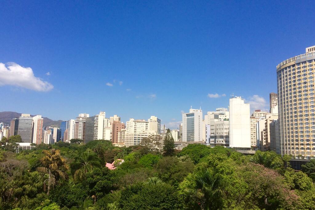 Vista da janela do quarto, lado direito da foto Othon Hotel