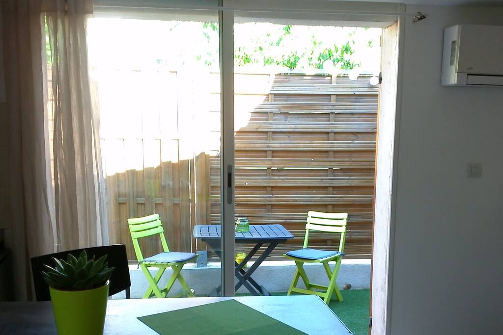 Vue sur la terrasse
