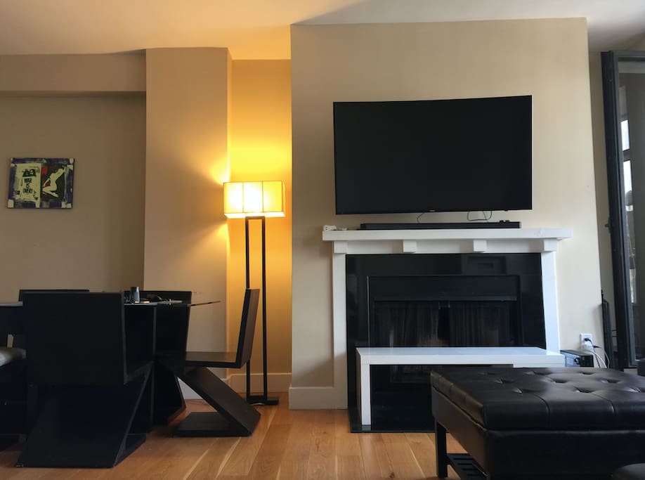 60 inch curved TV