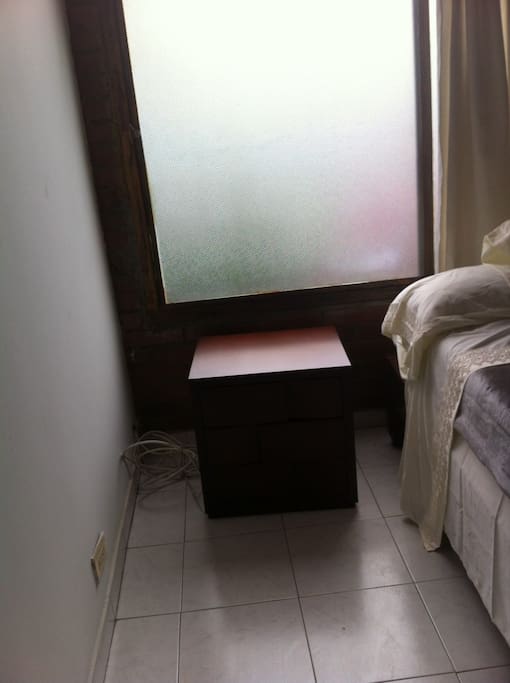 1 Bedroom with Closet