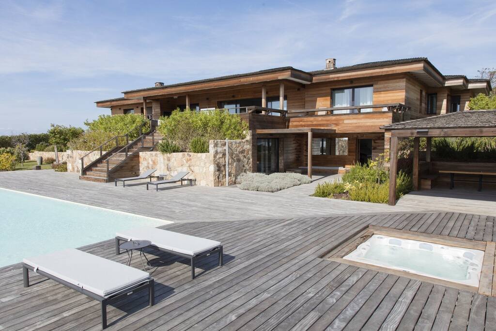 La Villa, sa piscine et son jacuzzi