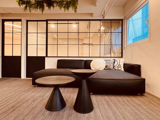 A 位於西門徒步區內 適合家庭團體旅遊6-12位 gallery image 3