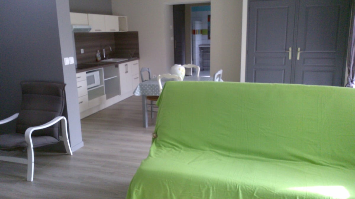 Propriété Airbnb réussie: Spacious studio à Sorgues