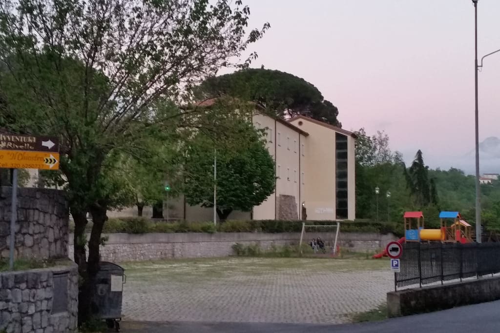 parcheggio e struttura