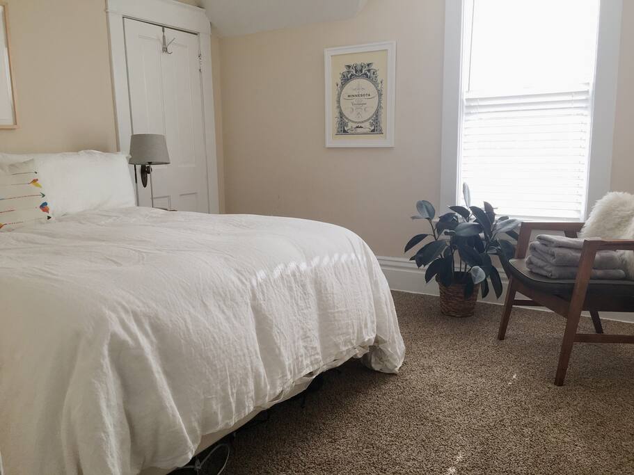 Easy Room