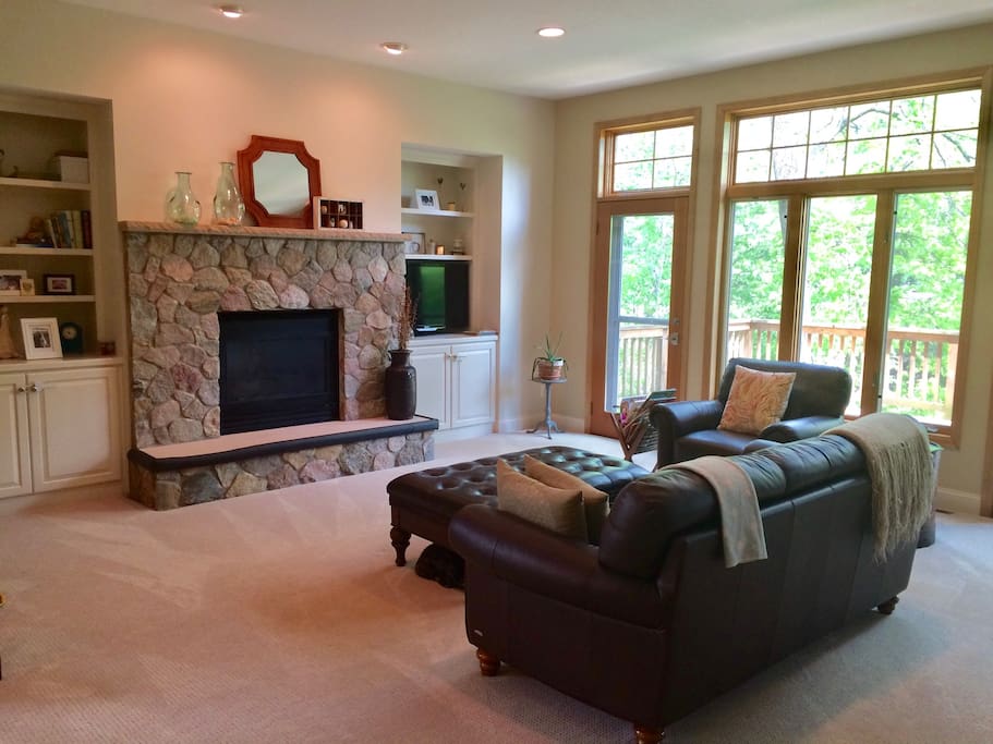 Living room with gas fireplace