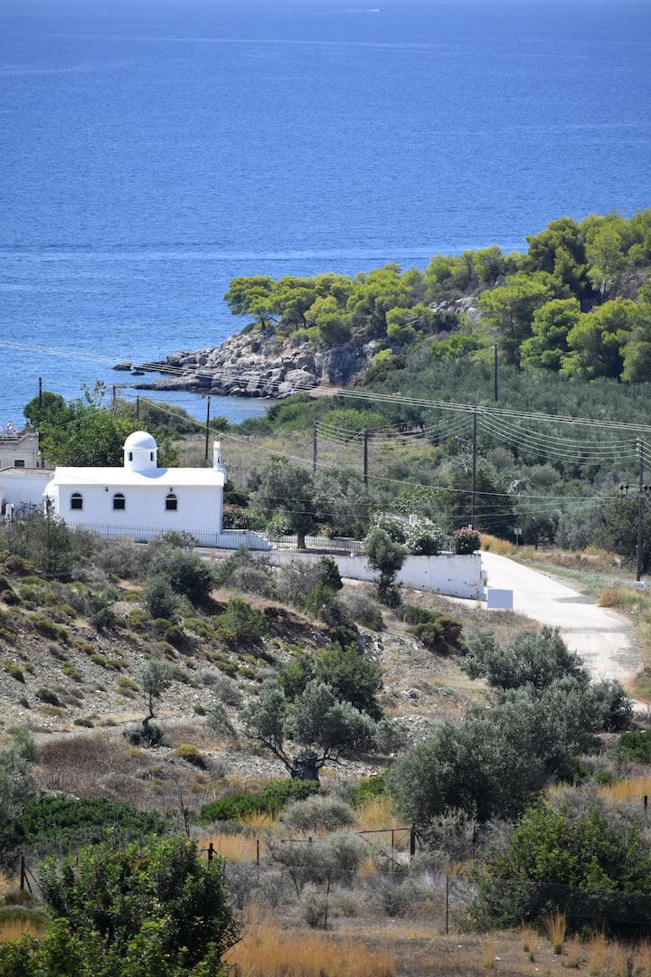 Paralia Kouverta Vacation Rentals & Homes - Ermioni, Argolida, Greece |  Airbnb