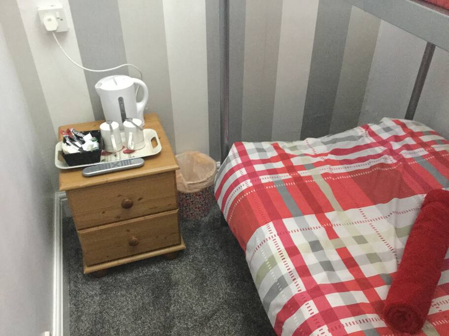 Guest room