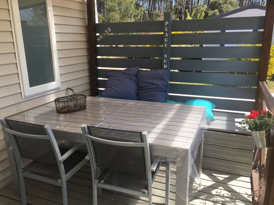 Coin Terrasse avec Banc coffre de Rangement