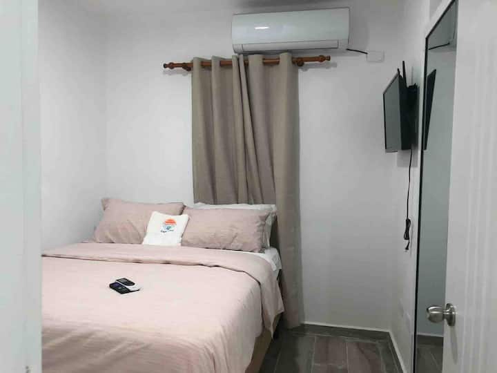 Spavaća soba s klima-uređajem