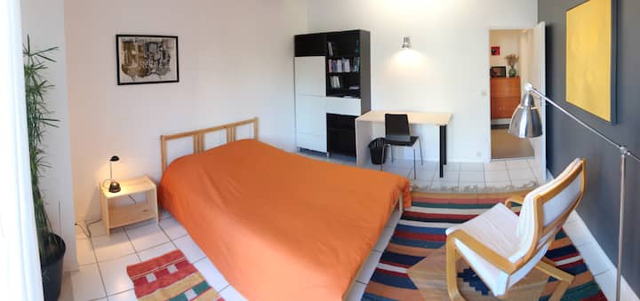 Chambre Indépendante Dans Une Grande Maison - Bouguenais