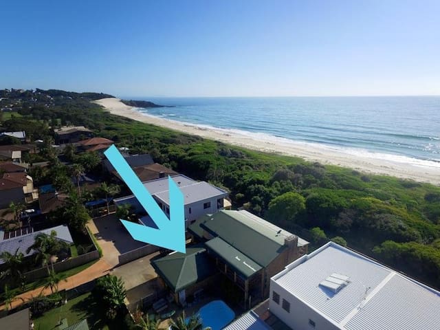 Beachfront home on beautiful One Mile Beach gallery image 2