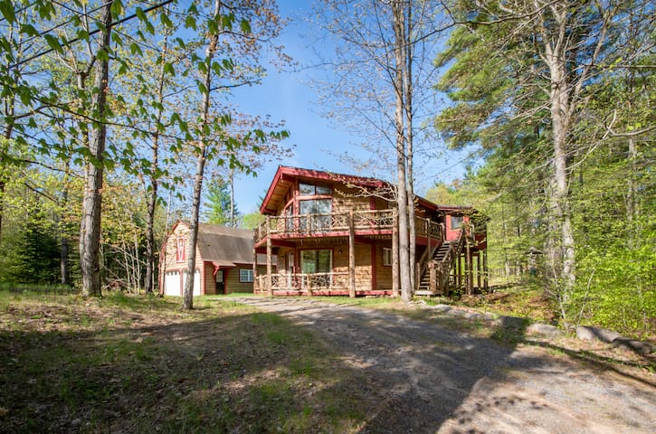Adirondack Nature Retreat