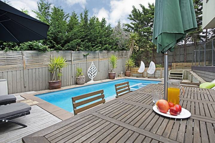 Corfu Sorrento – *Hurry! Book Now! Linen Included! gallery image 4