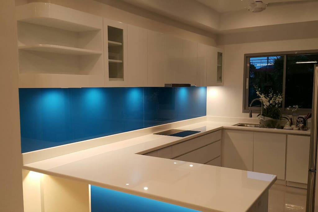 We have a wonderful modern new kitchen