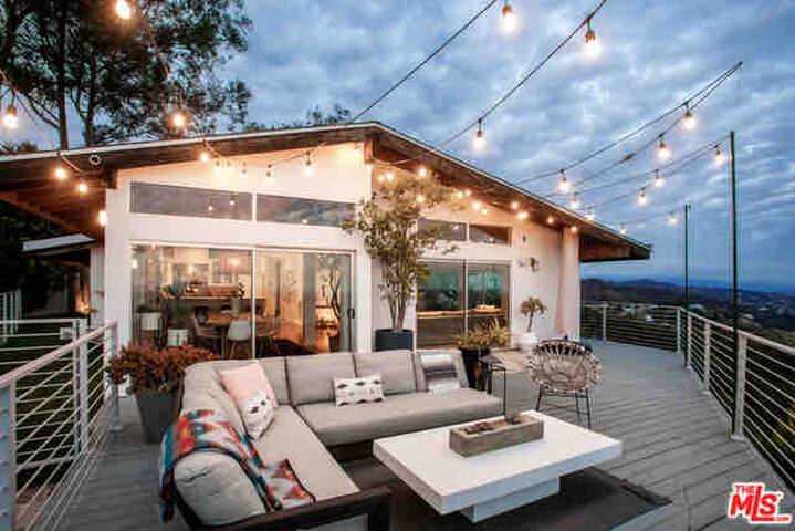 Skyline View Home w/Deck | Luxury Retreat Above LA gallery image 2