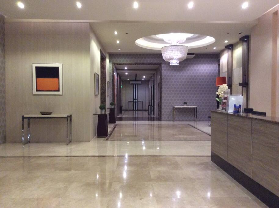 From the middle going straight to Elevator and to the right side going to iL Centro mall and to the left Monte Carlo main entrance