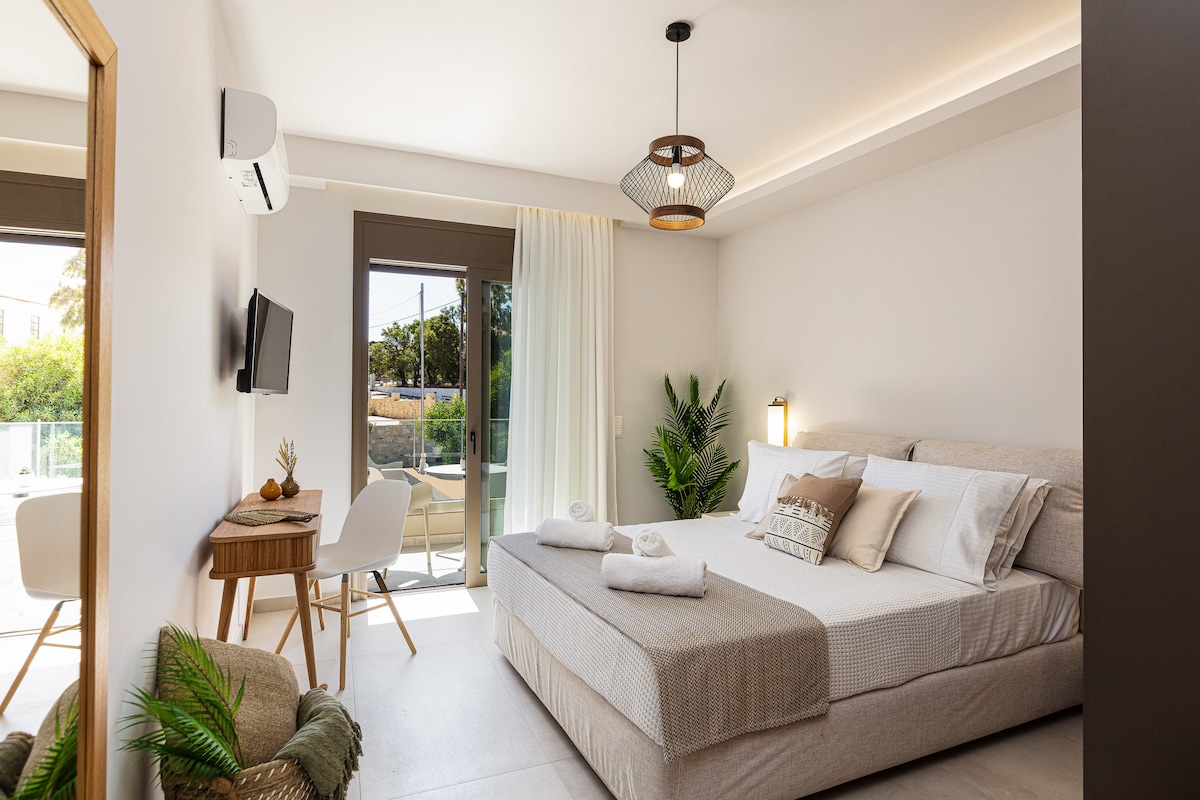 Stimizujúci dizajn spálne. 