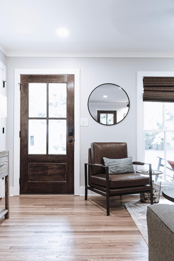Southwire Cottage: Downtown Watkinsville - Athens, GA