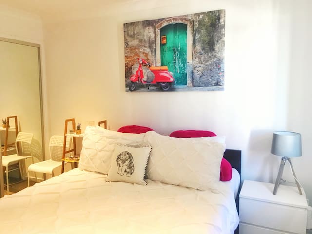 Gold Coast Malan lodge near theme park