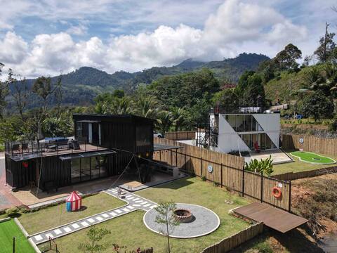 The Black & White Box Villa
