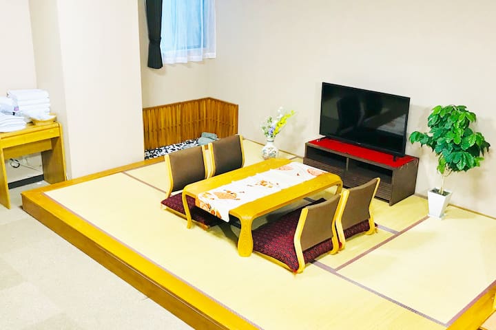 A-GATE HOTEL ☆ No 313 ☆ Cozy room for Family Maximum 8 people stay!