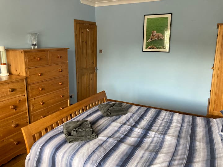 غرفة النوم 1