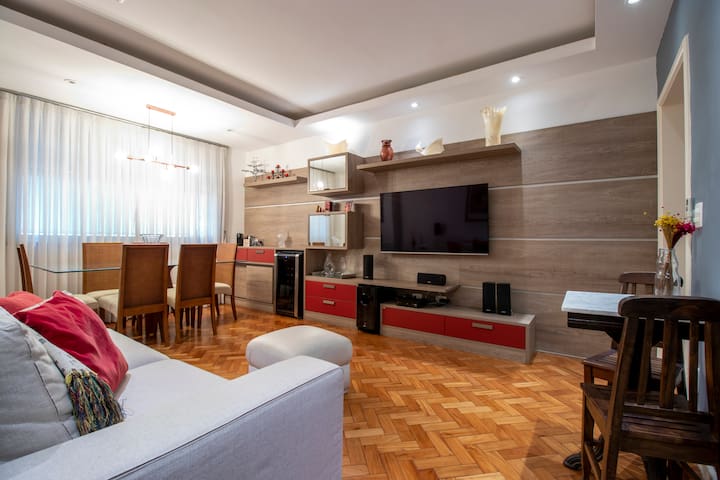 Best Location in Rio! One block from the beach