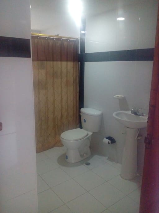 Baño compartido