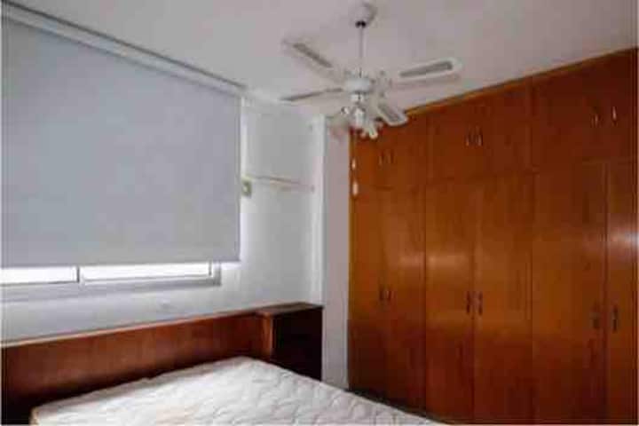 Ოთახი ორადგილიანი საწოლით 