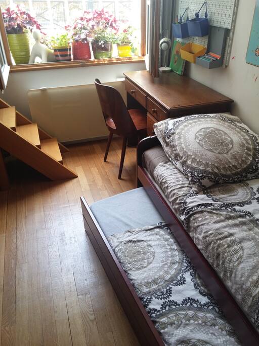 Lit gigogne : 2 lits simples ou 1 lit double