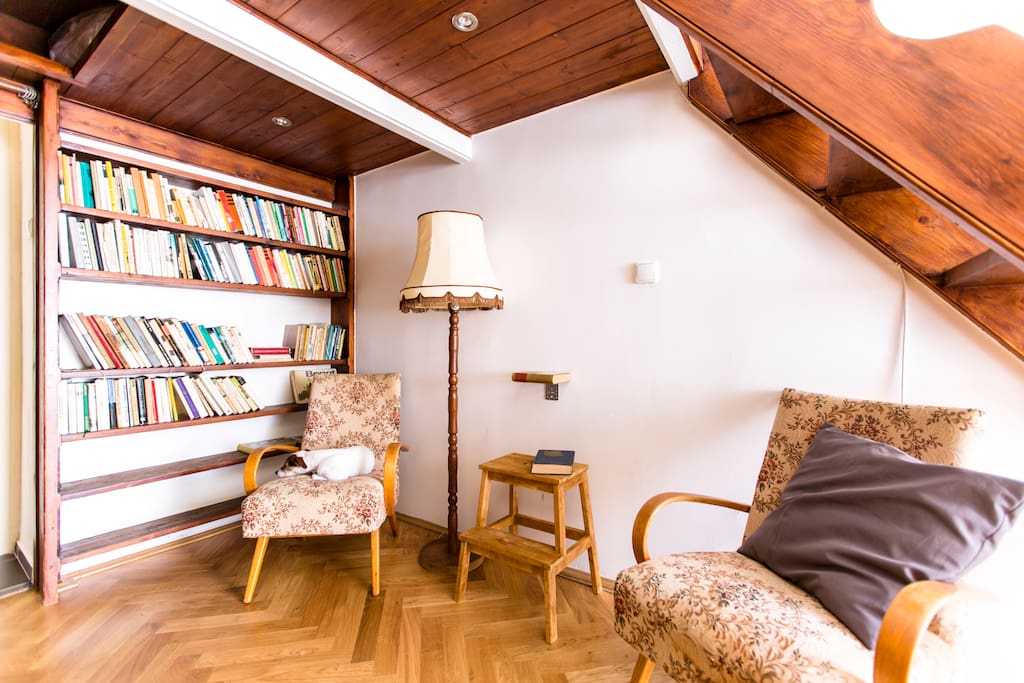 Plenty of space to put your feet up