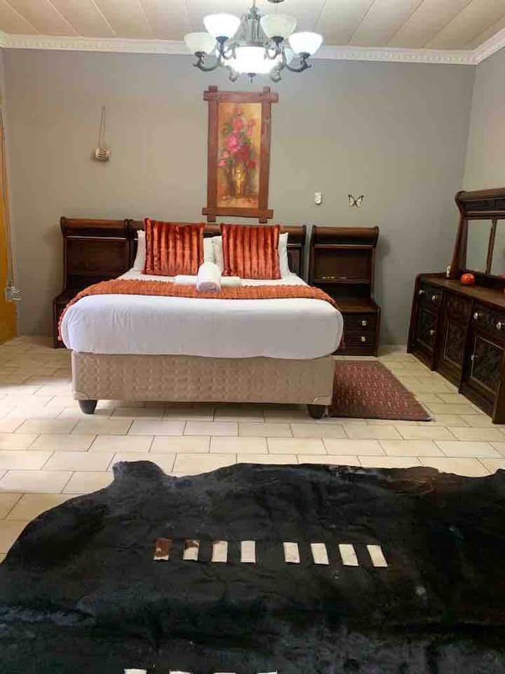 Estudio habitación 1