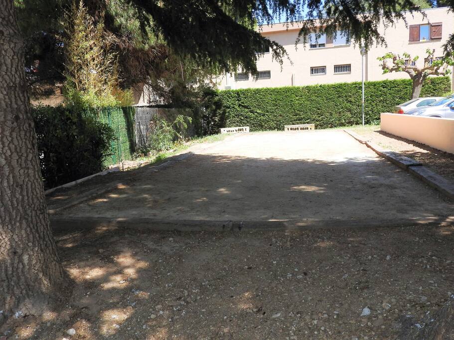 Terrain de boules