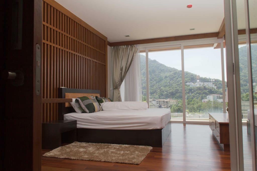 Bedroom and the mountian view