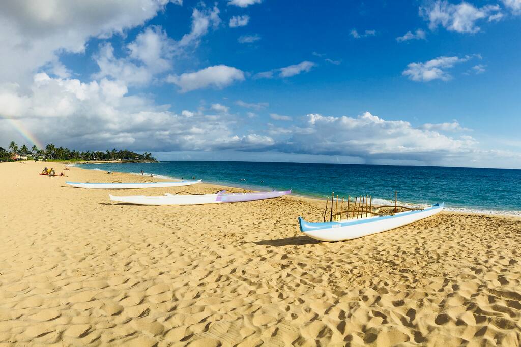 Walk to world famous Mākaha Beach