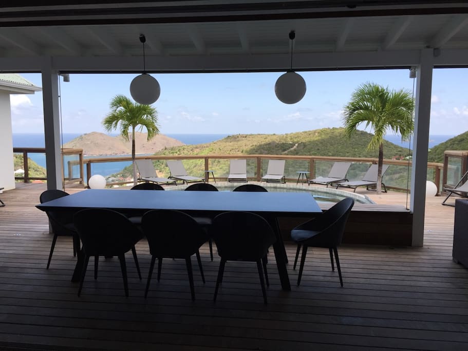 Dining outside