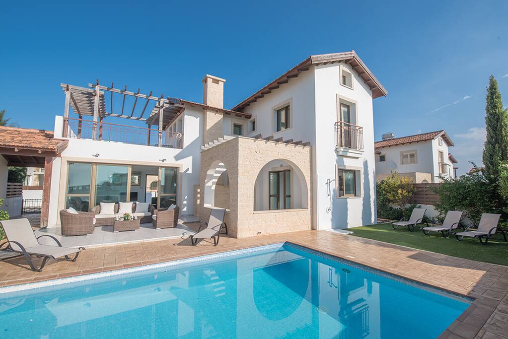 Large private pool