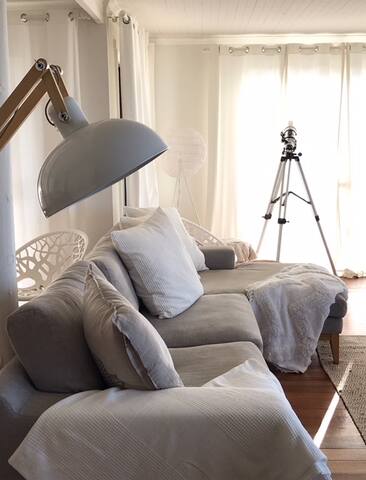 Oceanfront Coastal Retreat East Coast Tasmania gallery image 4