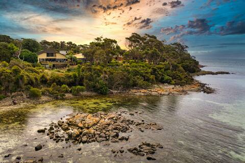 Beachfront Tasmania | Greens Beach