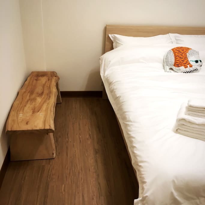 Guest room (2) 臥房二