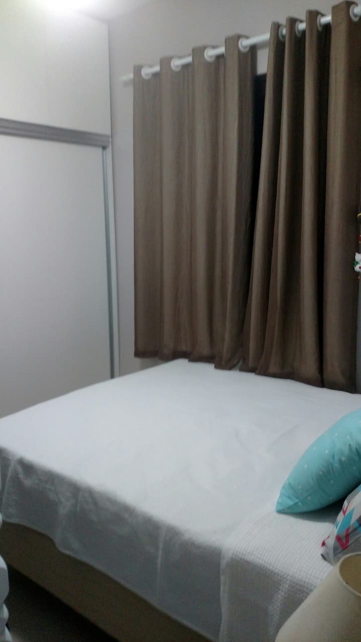 1 cama de casal