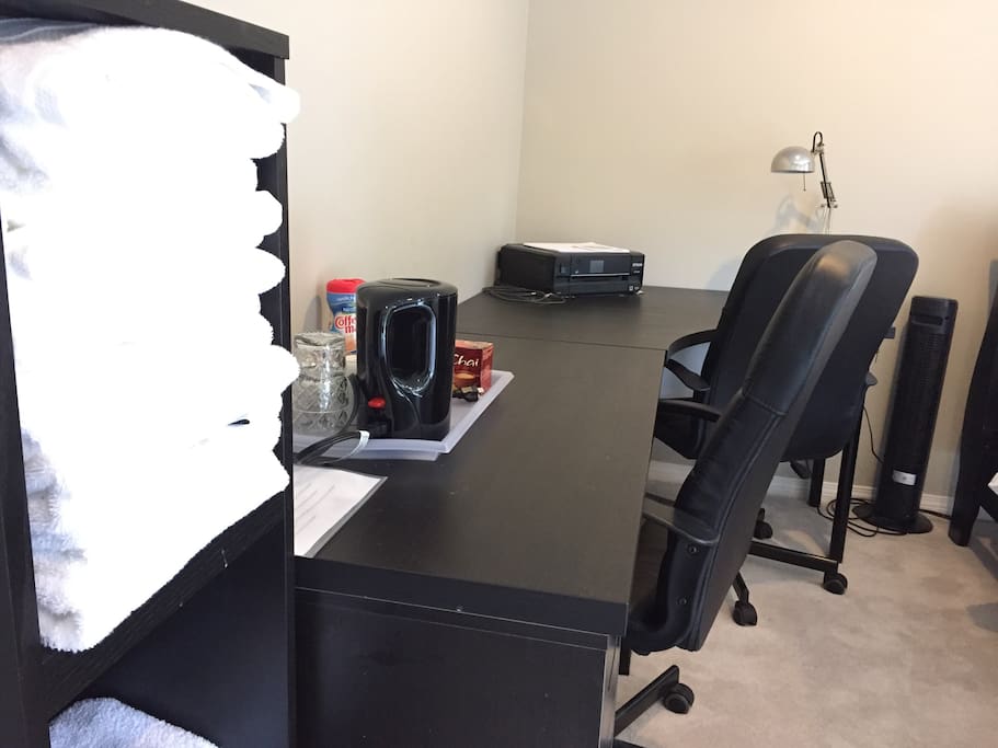 Two-people working stations allows two guests to use the space at the same time. Hot water kettle and a good variety of tea and coffee are provided for your enjoyment. Clean towels and hair dryer are offered for your convenience.