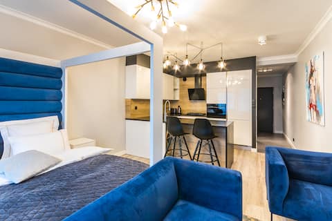 Popular Airbnb listing: Fabulous apartment in heart of Katowice in Śródmieście