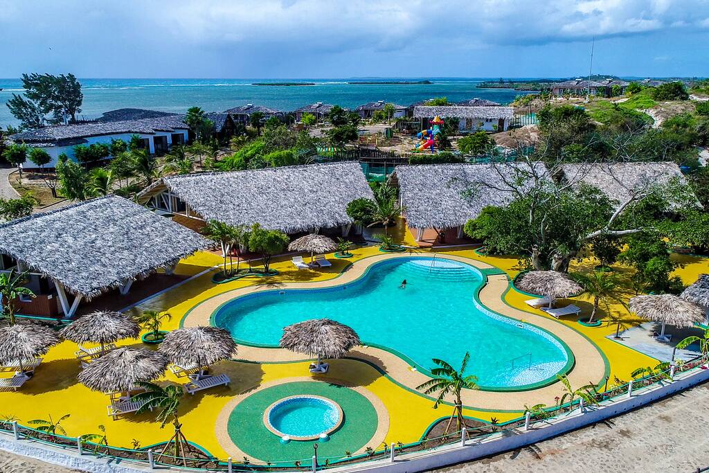 Swimming pool & children pool