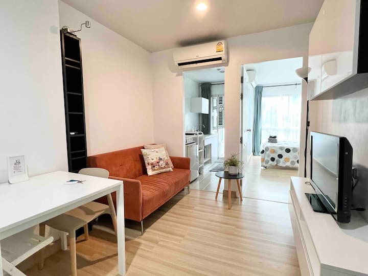 Cosy Room In Ramintra-fashion Island, Mrtpink Line - 방콕