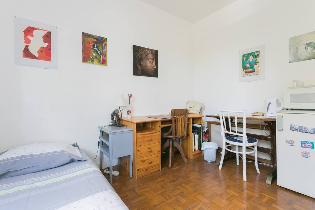 Bureau + espace repas