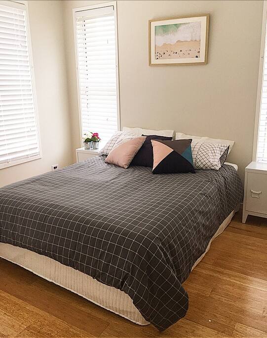 Room with Queen size bed