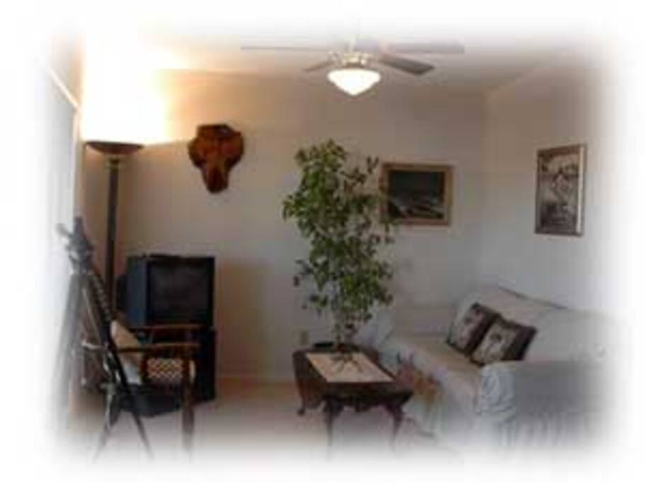 Seaview Apartment Livingroom